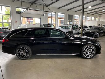 Mercedes-Benz E - 9