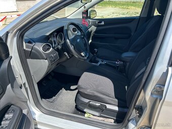 Ford focus combi 1,6 tdci - 9