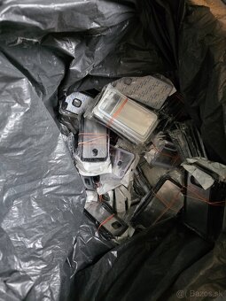 Predám kryty, sklá, držiaky a iné príslušenstvo - len spolu - 9