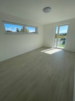 Novostavba 4i. RD so slnečným pozemkom, Záhorská Bystrica - 9