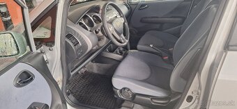 Honda Jazz 1.4 CVT automat benzín rv. 12/2005 - 9