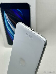 Apple iPhone SE 2020 64 GB White - 100% Zdravie batérie - 9