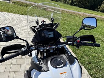 Suzuki DL650 V-Strom 2018 - 9