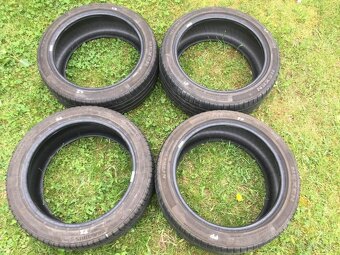 Predám pneumatiky 195/45 R16 3x Nexen Nfera + 1x Barum - 9