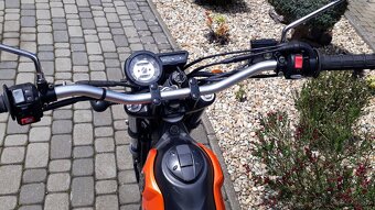 Yamaha XG 250 Tricker - 9