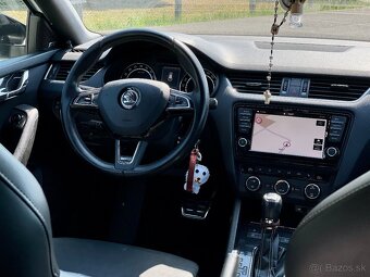Škoda Octavia Combi 2.0 TDI DPF RS DSG - 9