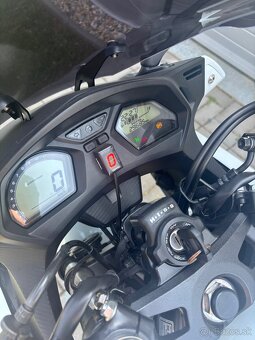 Honda CBR 650 F - 9