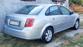 Predám Chevrolet Lacetti - 9