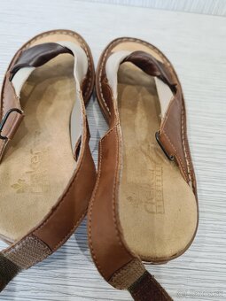 Kožené sandále Rieker č.36 - 9