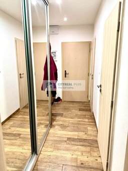 Znížená cena Ponúkame Vám na predaj kompletne prerobený 3 i - 9