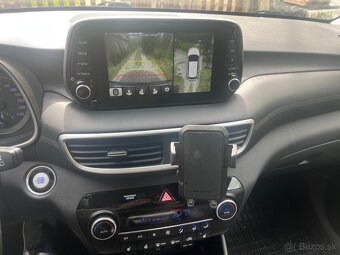 Hyundai Tucson 2.0 CRDi Premium A/T 4x4 - 9