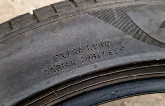 235/45r18 Pirelli Pzero - 9