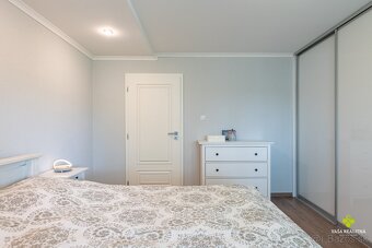 Výnimočný 4 izbový byt Staré Mesto Prievidza 120 m2 - 9