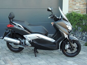 YAMAHA X MAX 125 2013 - 9
