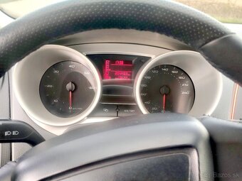 Seat Ibiza 1.4 - 9