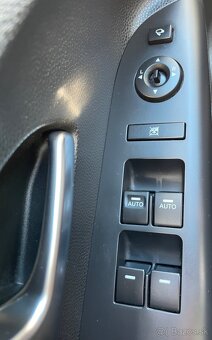 Kia Venga 1.4i 2017 - 9