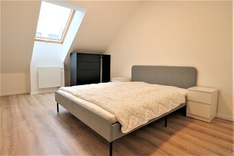 NOVINKA I MODERNÝ 2i.BYT S LOGGIOU a S PARKOVANÍM / BA I. - 9