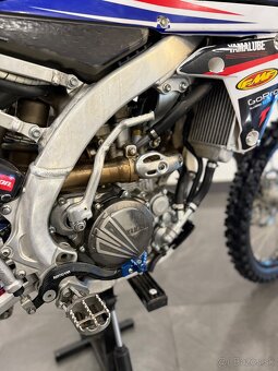Yamaha yzf 250 - 9