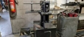 25 t Nelson hydraulický stroj kombinovaný použitý - 9