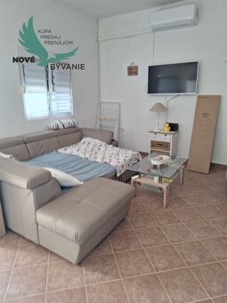 Exluzívny dvojpodlažný dom vo vyhľadávanej lokalite na ostr - 9