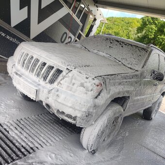 Predám jeep grand Cherokee limited - 9