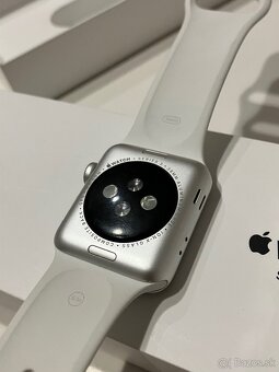 Apple Watch Series 3 - 9
