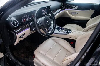 Mercedes-Benz E trieda Sedan 220 d 4MATIC - 9
