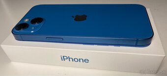 iPhone 13 modrý, TOP stav s komplet balením - 9