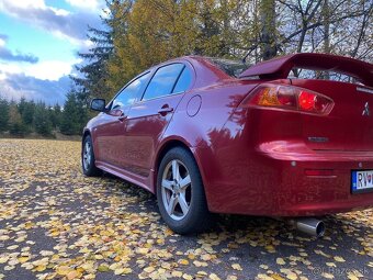 Mitsubishi Lancer - 9
