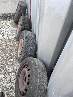 Škoda Fabia 2,Roomster zimna sada Laufenn 195/55 R15 85H - 9