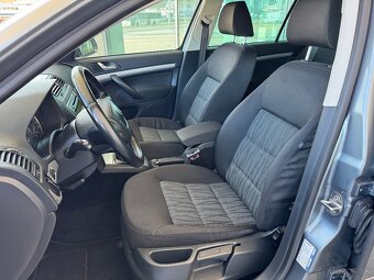 Škoda Octavia kombi 2,0 TDI 4x4 - 9