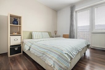 2-IZB BYT, NOVOSTAVBA v RUŽINOVE, aj GARAŽ - 9