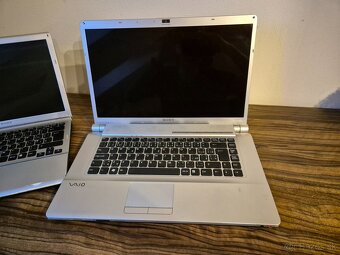 Predám notebooky Sony a Asus (Lamborghini) - 9