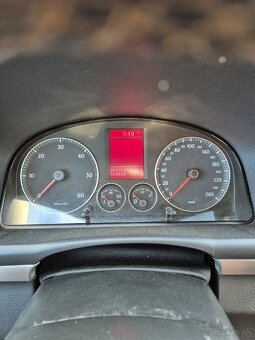 VW Touran 2.0 TDI r.v. 2009 - 9