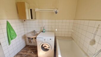 PREDAJ rodinný dom Banská Bystrica - Senica, pozemok 1640 m2 - 9
