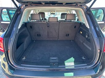 Volkwagen Touareg 3.0 tdi rok výroby 2013 - 9