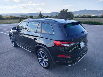 ŠKODA KODIAQ 2.0 TDI SCR EVO 200 SPORTLINE 4X4 DSG - 9