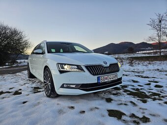 PREDAM SKODA SUPERB 2019 4X4 DSQ - 9