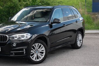 BMW X5 xDrive30d A/T 190KW . - 9