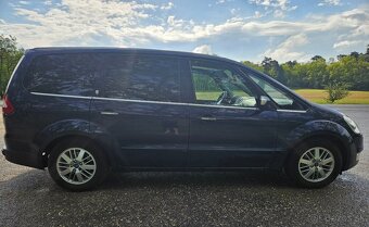 Ford galaxy - 9
