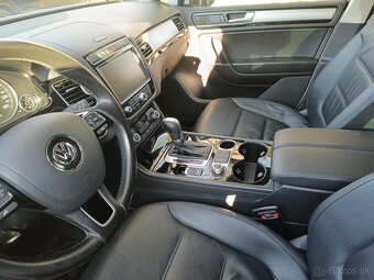 Wolkswagen Touareg II 3.0 V6 TDI - 9