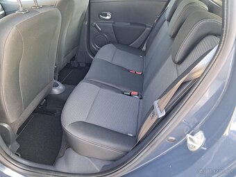 Renault Clio kombi 1.2.benzín kupené v SR - 9