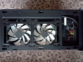 Predam Herny PC strednej triedy s velkym 8TB uloziskom. - 9