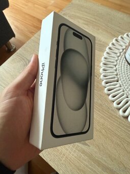 iPhone 15 Black 128GB - 9