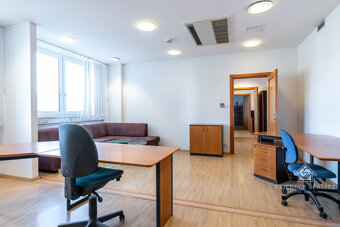 Prenájom kancelárií na Zlatých pieskoch pri Shopping Palace - 9