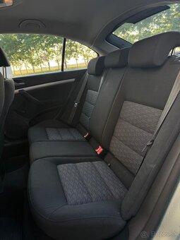 Octavia 1.2tsi 138xxx km -aj na splatky - 9