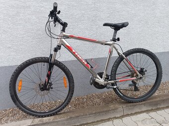 TREK-3500- - 9