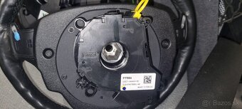 Ford Edge 2016+ volant + acc - 9