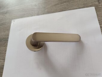 Kovové interiérové kľučky - 9