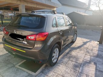 Mitsubishi ASX - 9